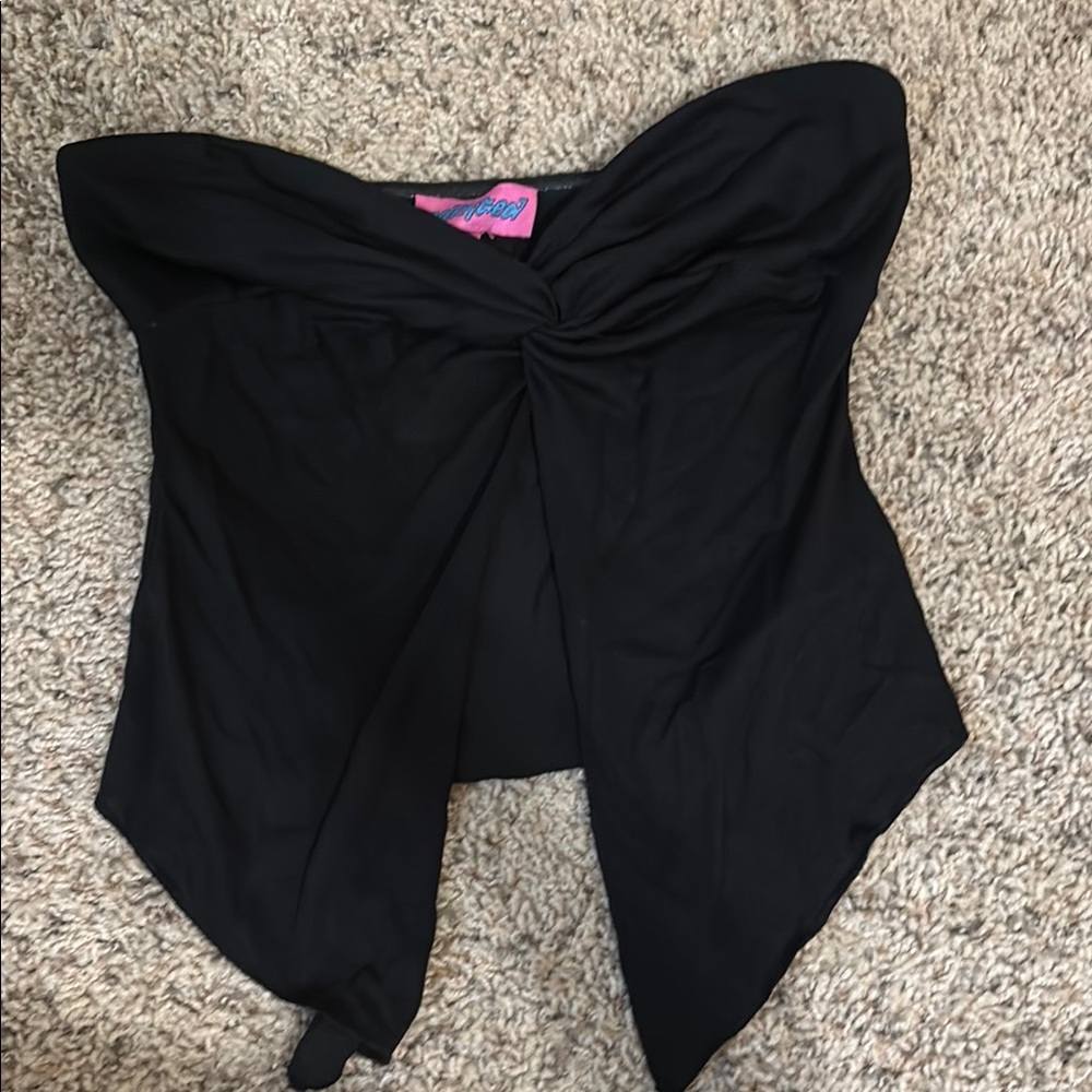 Edikted Black Strapless Blouse